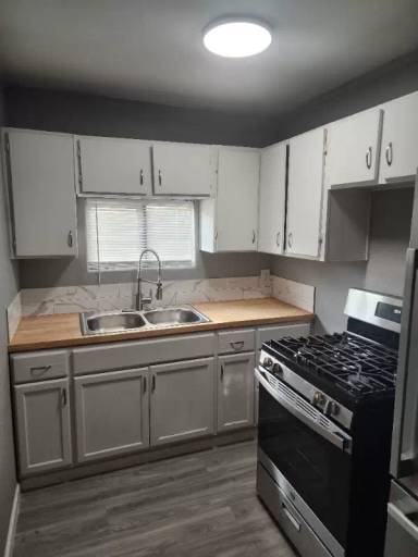 Main picture of 2135 W Hadley St