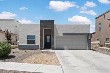 Main picture of 890 Maple Park Ave