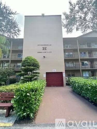Main picture of 12950 SW 4th Ct