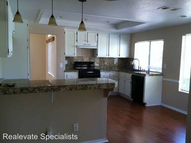 Main picture of 24300 Saradella Ct