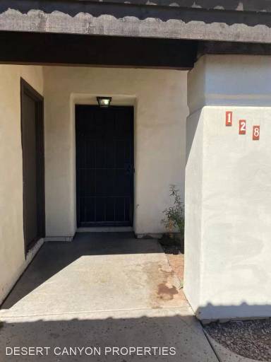 Main picture of 2201 W Union Hills Dr