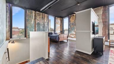 Main picture of 213 Olive St