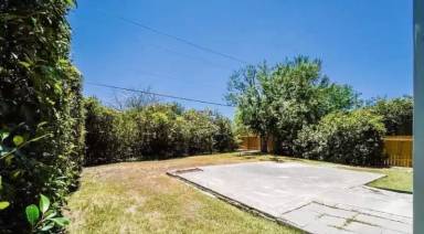 Main picture of 7022 Raintree Frst