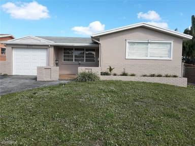 Main picture of 2101 N 54th Ave