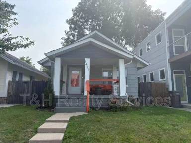 Main picture of 1427 Olive St