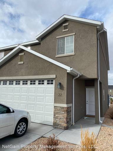 Main picture of Stone Gate Townhomes