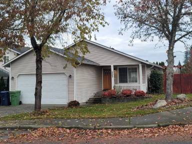 Main picture of 6023 51st St NE