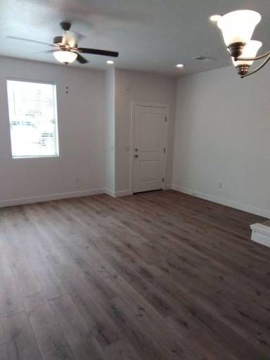 Main picture of 498 W 1225 N