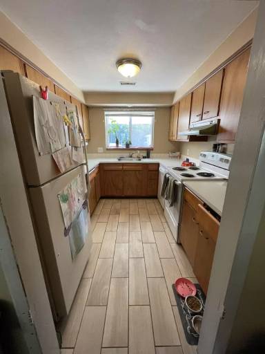 Main picture of 1921 Anderson Ave