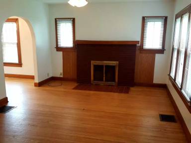 Main picture of 101 N Bryan Ave