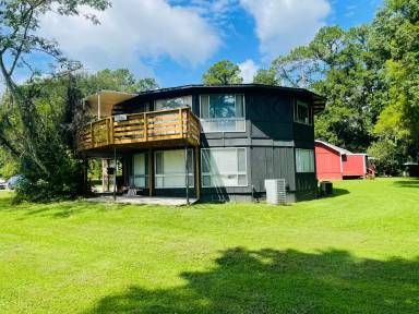 Main picture of 1518 Fuller Rd