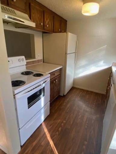 Main picture of 1505 N Locust St