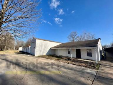 Main picture of 1308 Barton Ln