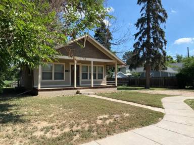 Main picture of 718 E Laurel St