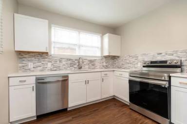 Main picture of 848 Argle Ave