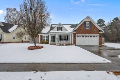 Main picture of 238 Sellhorn Blvd