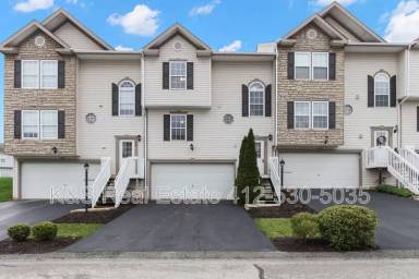 Main picture of 122 Manor View Dr