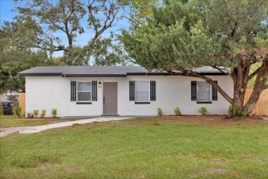 Main picture of 4817 Steyr St