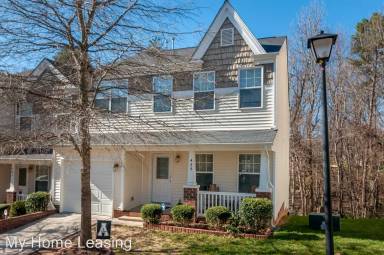 Main picture of 425 Doughton Ln