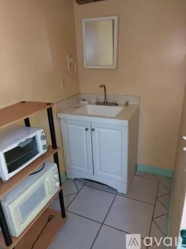 Main picture of 309 Pennsylvania Ave