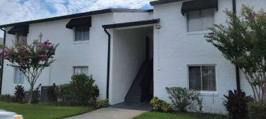 Main picture of 4403 S Semoran Blvd