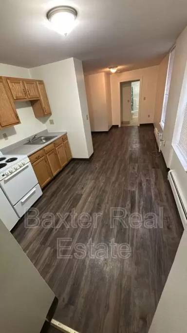 Main picture of 64A Merrimack St