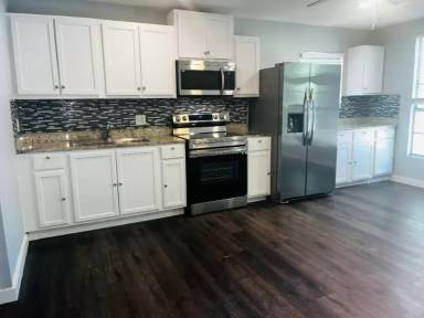 Main picture of 614 Barberry St