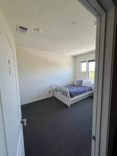Main picture of 1905 Kendal Pl
