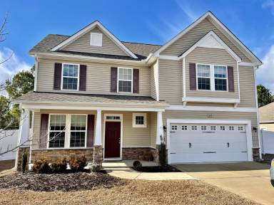 Main picture of 245 Watchmen Ln