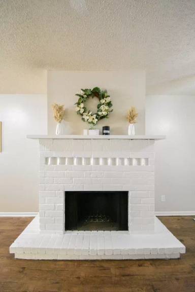 Main picture of 207 Palmwood Dr