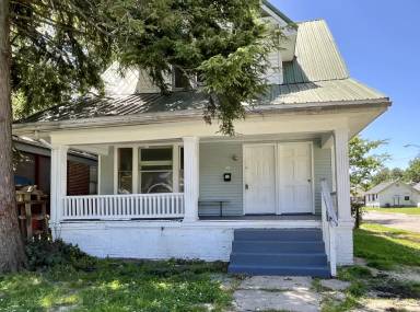 Main picture of 1601 S Linwood Ave