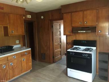 Main picture of 1044 W 21st St