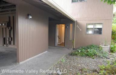 Main picture of 2216 Ridgeway Dr