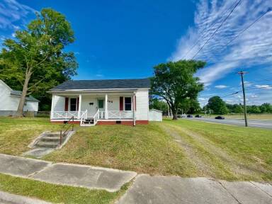 Main picture of 602 N Juniper Ave