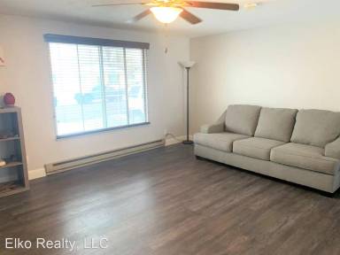 Main picture of 3355 Bell Ave