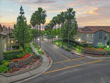 Main picture of Hampton Village