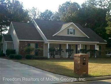 Main picture of 204 Laurelbrook Dr