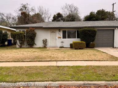 Main picture of 1339 W Santa Fe Ave