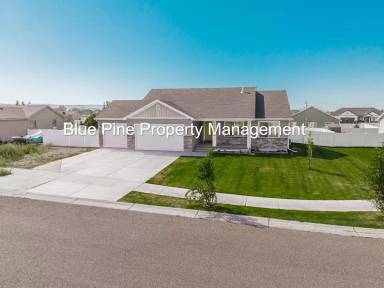 Main picture of 3002 Sandy Dr