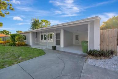 Main picture of 5015 Eastchester Dr