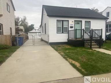 Main picture of 7076 Ford Ave