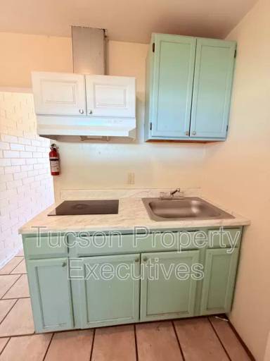 Main picture of PM446 - 232 West Flores Street - 12