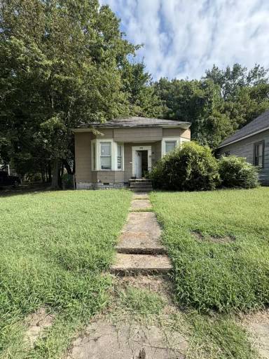 Main picture of 1614 Columbus St