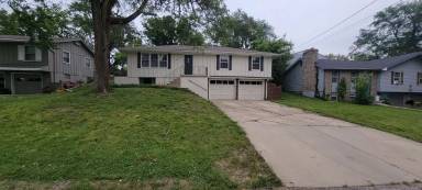 Main picture of 6909 Sycamore Ave