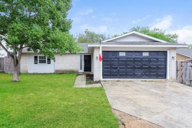 Main picture of 12722 Thomas Sumter St
