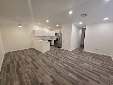 Main picture of 7168 Murray Ln