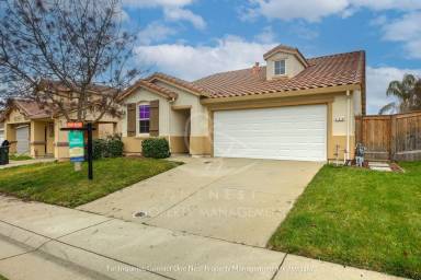 Main picture of 724 Deer Park Dr