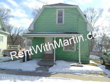 Main picture of 520 Adams St