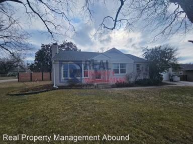 Main picture of 4948 E 22nd St