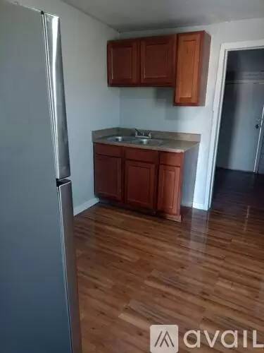 Main picture of 1820 S 8th Ave
